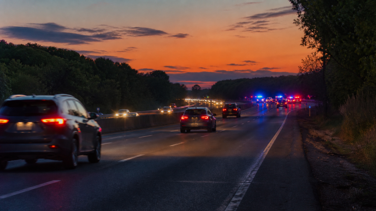 Hochul: New York Boosts Patrols and Sobriety Checks Through Memorial Day Weekend; Construction Lane Closures Paused - news image